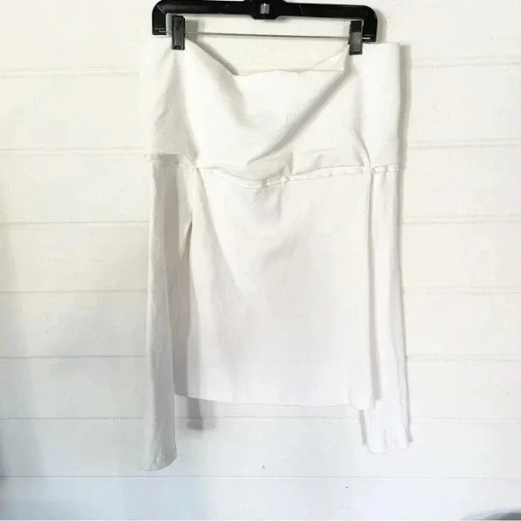 EUC Club Monaco Tabbie Off-the-Shoulder Top in White Size Medium - Picture 9 of 10